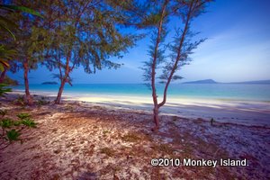 Koh Rong Island, Cambodia. Hotels, Bungalows and Activities.